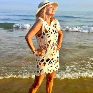 🦋 Bloggers Favorite 🦋 NWT Zara Asymmetric Crochet Dress Size‎ M